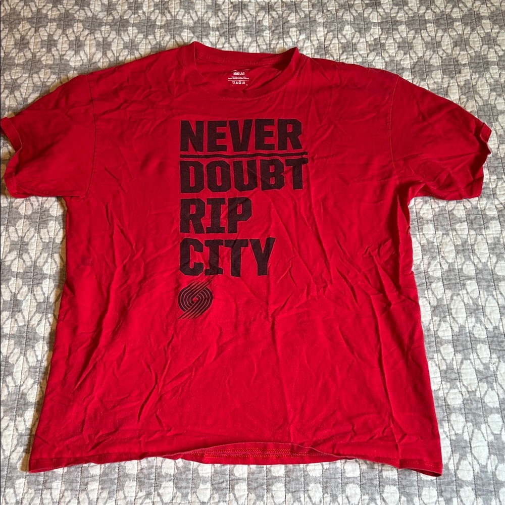 Portland Trail Blazers Red Graphic Tee